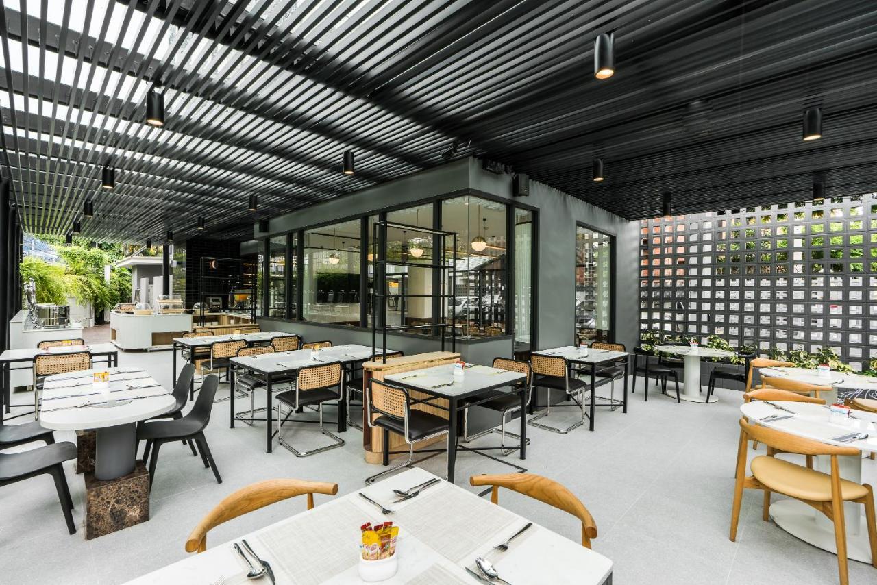 Hotel Amber Sukhumvit 85 Bangkok Dış mekan fotoğraf